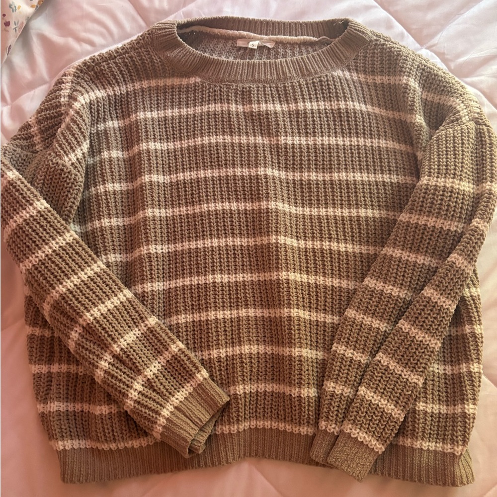 Maurices Brown and Cream Crew Neck Sweater with Ribbed Knit